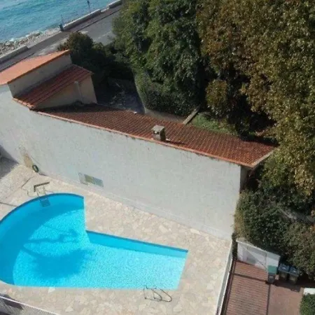 Lejlighed Studio En Dernier Etage Face Mer 1 Menton